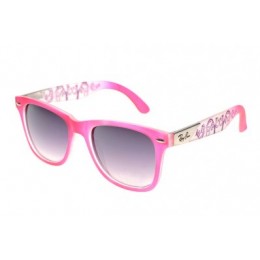 RayBan Wayfarer RB25093 Sunglasses Pink Frame APX